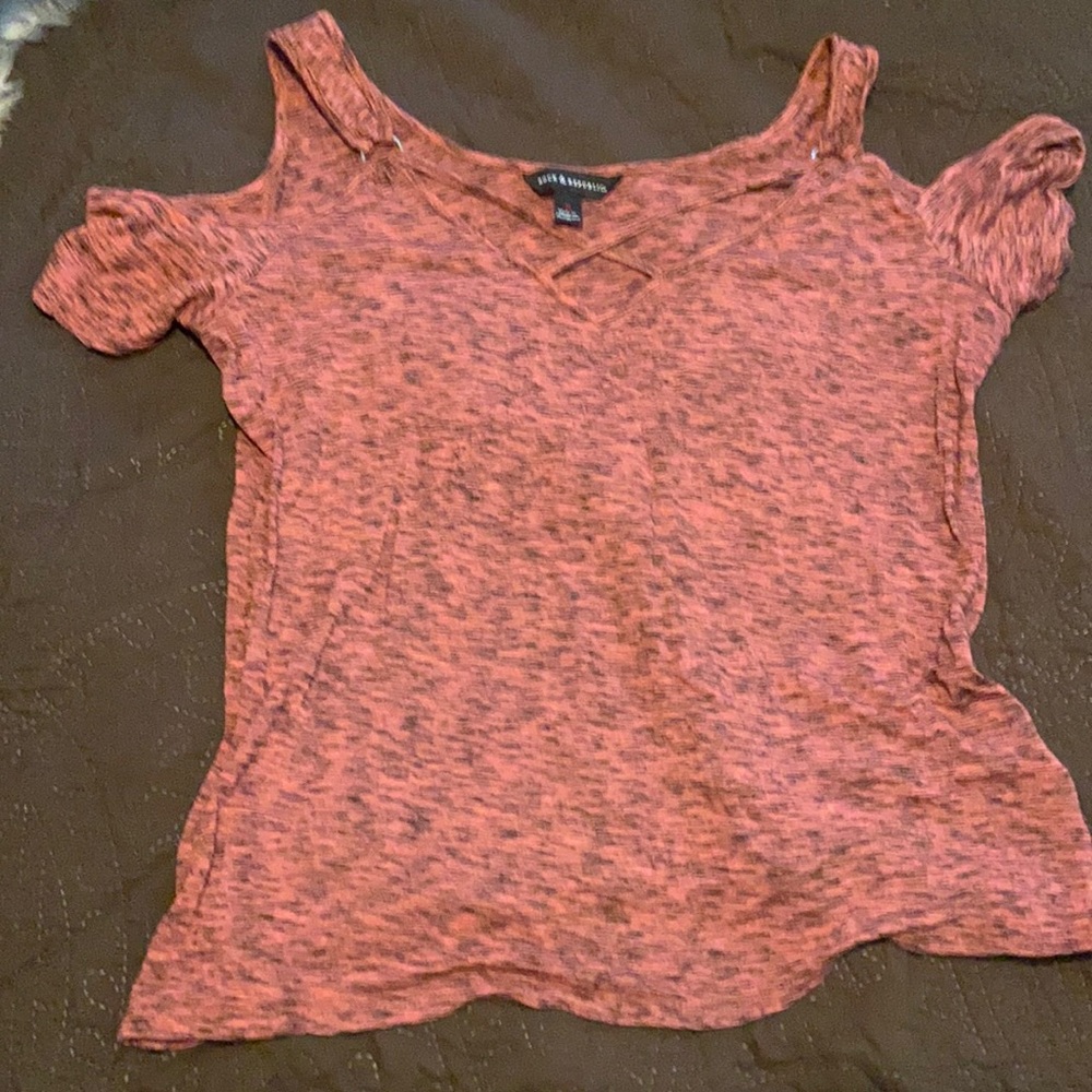 Rock and Republic top